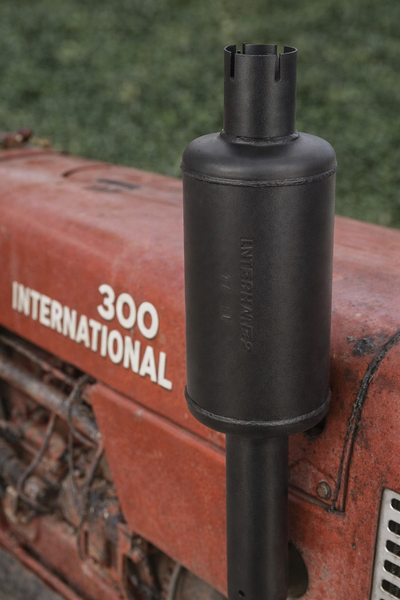 Muffler Fits for INTERNATIONAL 300 350 400 450 460 Super H M 350601R95