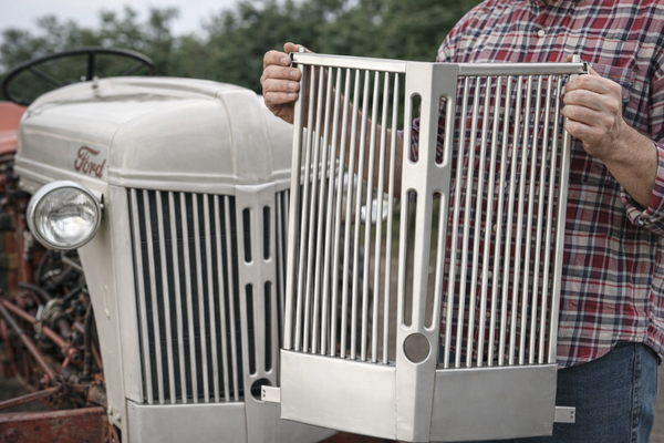 8N8204 Front Radiator Grille Replacement For FORD Tractors 8N 9N 2N